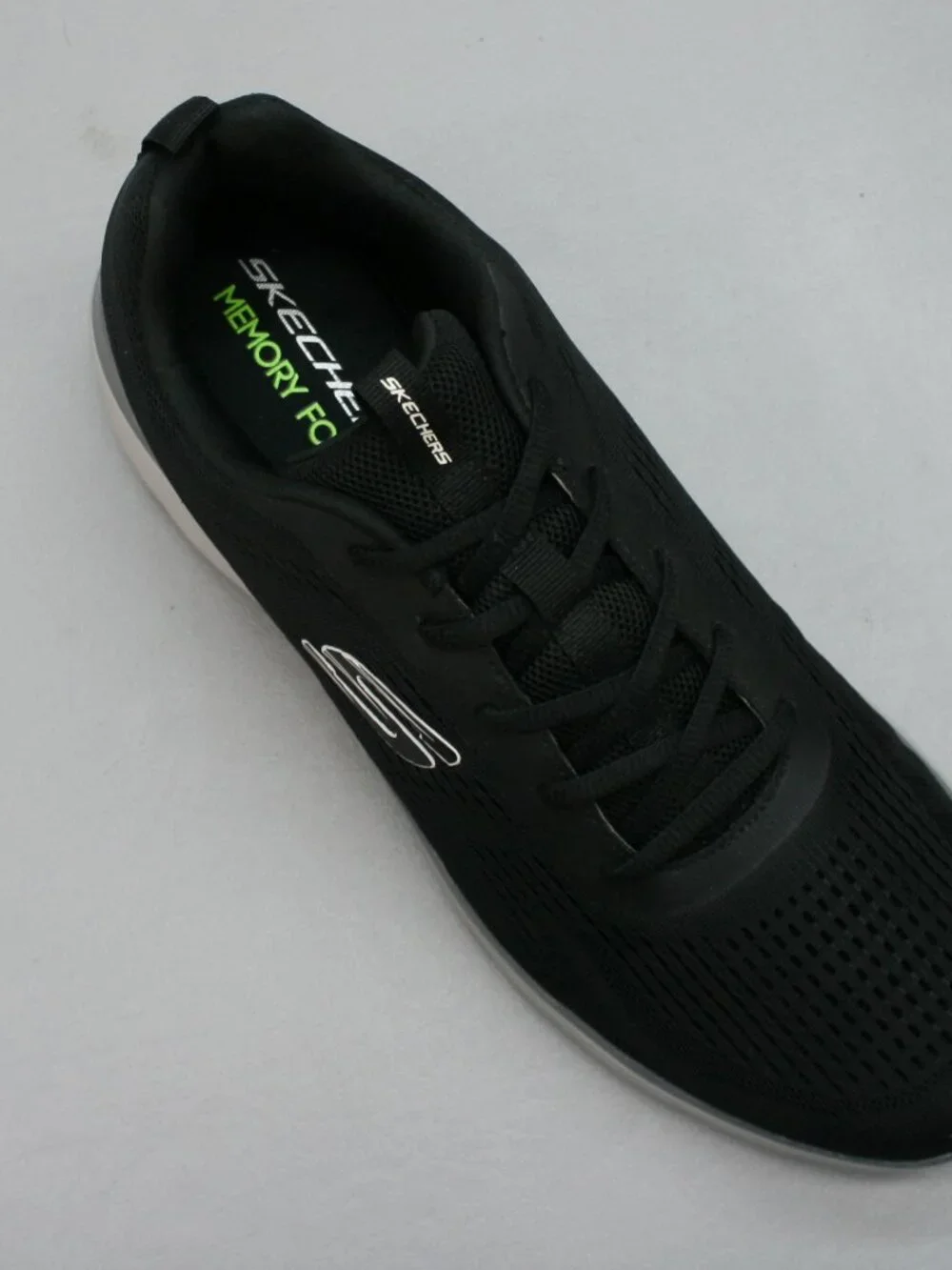 Skechers Men's 12 Summit Black Mesh Memory Foam Lace-up Gym Shoes Sneakers 16890